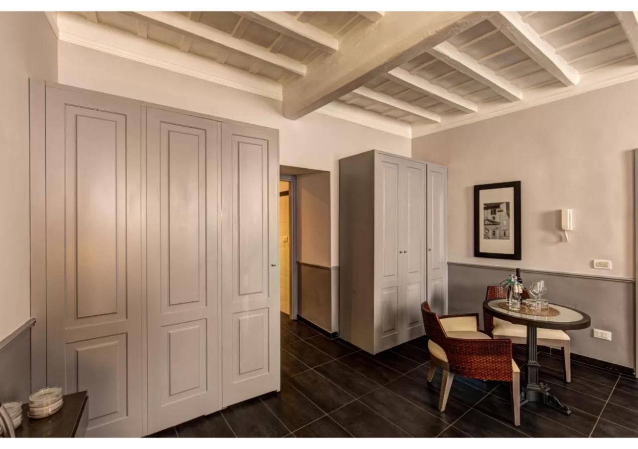 Suites Giulia Rome Buitenkant foto